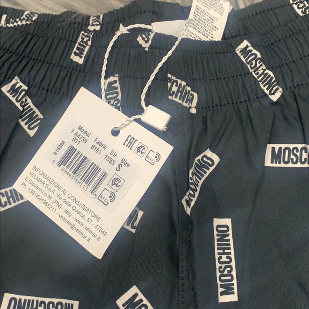 Moschino - Picture 3 of 6